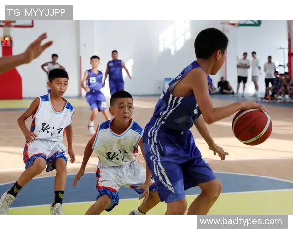 重庆篮球队心理素质提升之路：热议背后的变革与挑战