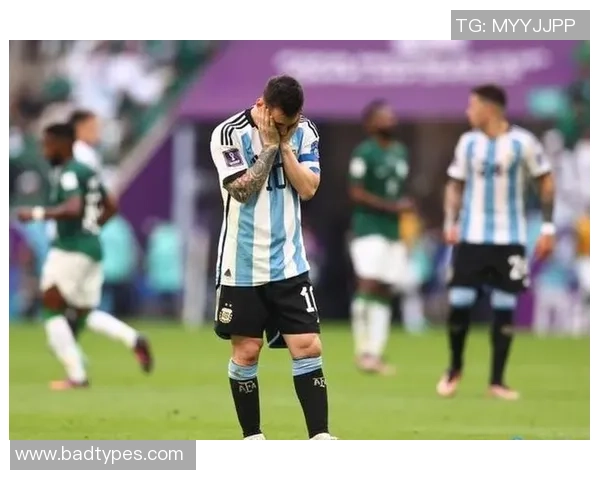 意甲焦点战国米大胜巴萨点球争议引发全场热议