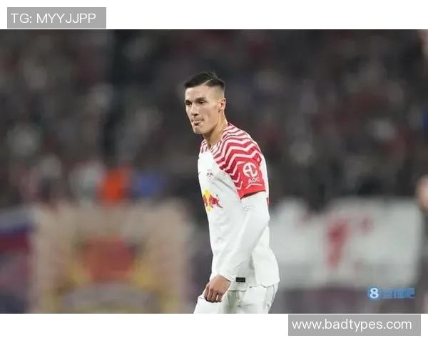 莱比锡与巴萨友谊赛激战成平逆转瞬间引发争议判罚热议