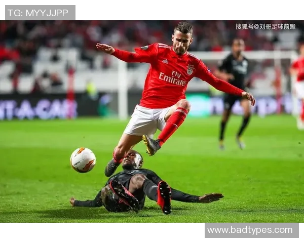 足总杯精彩对决本菲卡6比2莱比锡帽子戏法引爆全场十大进球回顾