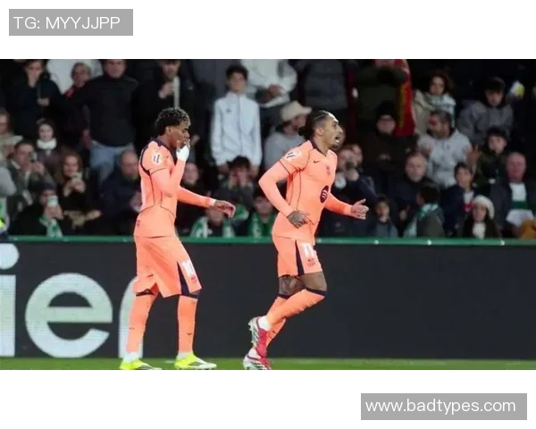 德甲精彩对决本菲卡与巴萨战成平局绝杀瞬间引发全场狂欢